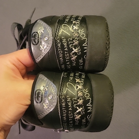 💙RARE ECHO RED TENNIS SHOES - Picture 7 of 11